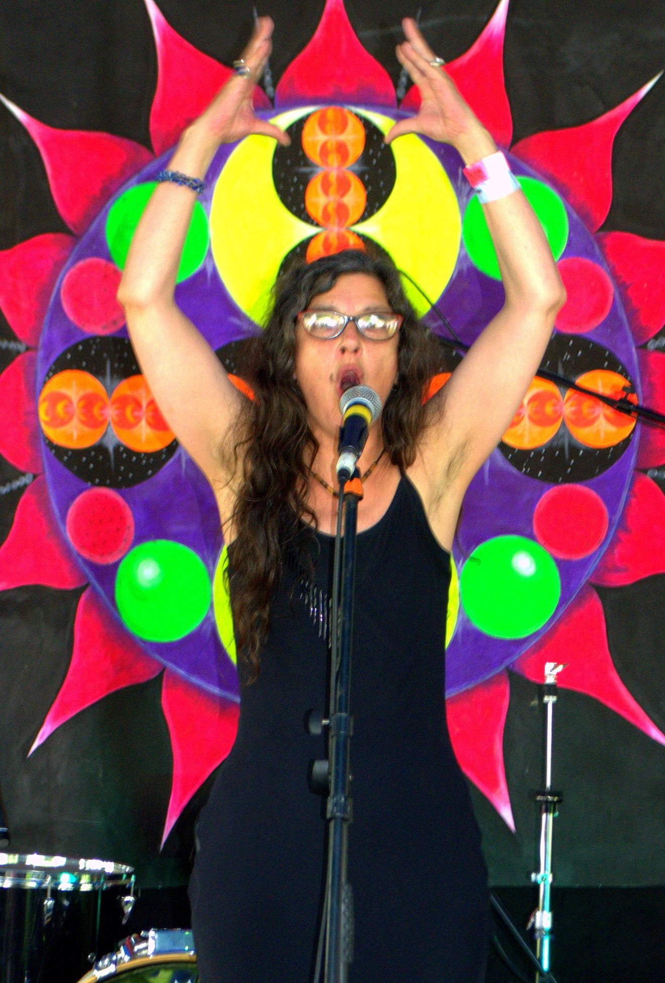 Bella Basura Still Showing her Armpit Hair to Strawberry Fair. Scarecrow Corner 2019. Photo by Del Blyben
